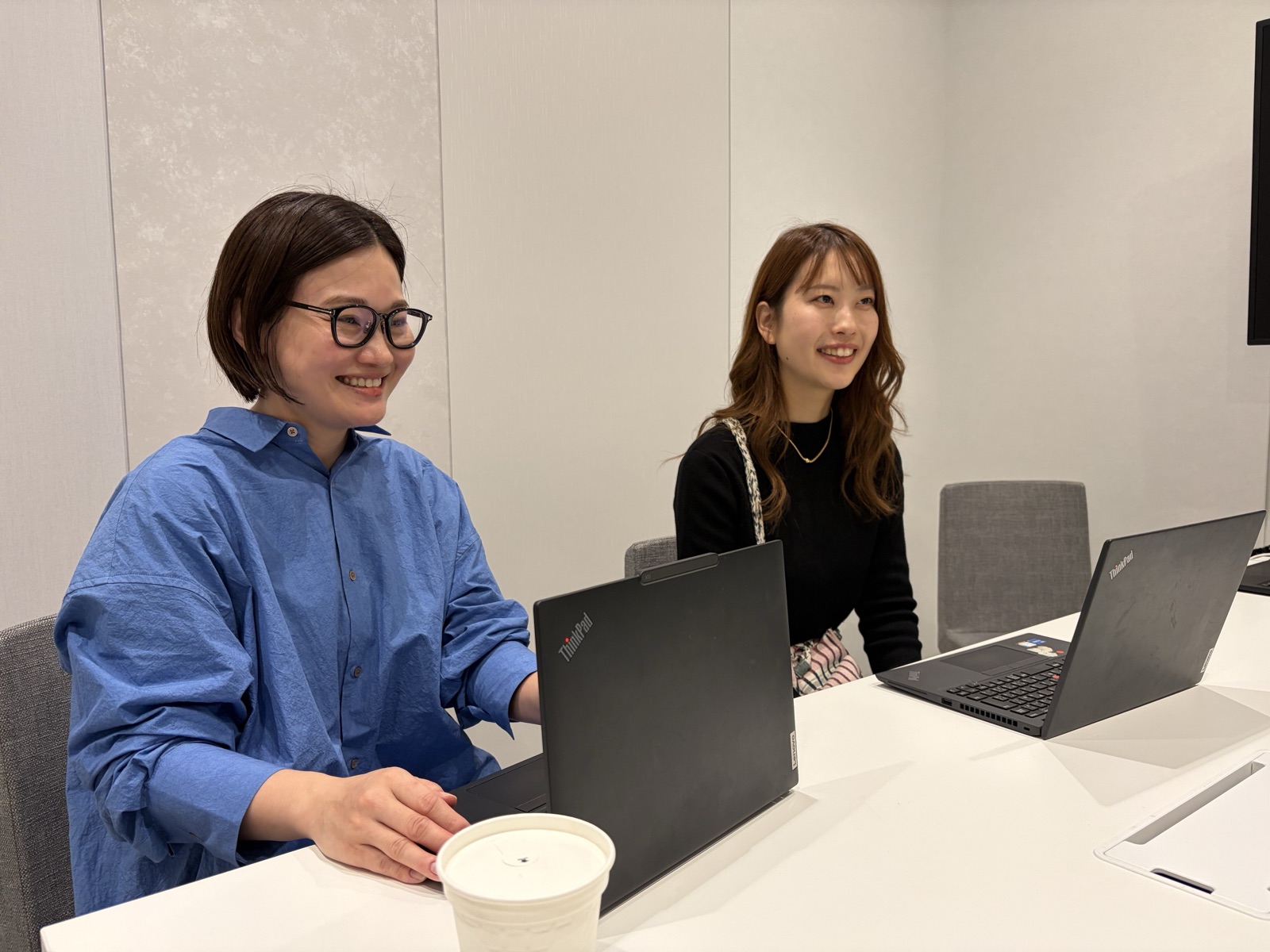 インタビューの様子
